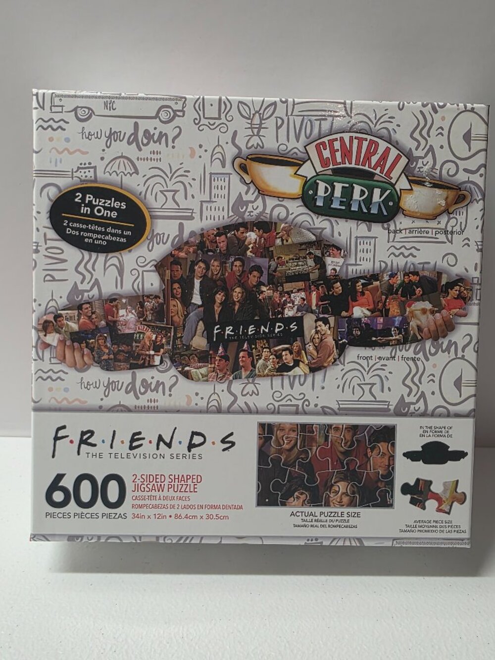 FRIENDS TV Show Central Perk & Collage 600 Piece 2 Sided Die Cut Jigsaw Puzzle